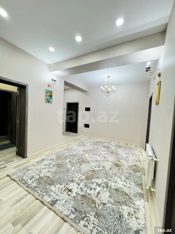 Kirayə verilir 3 otaqlı yeni tikili 120 m²