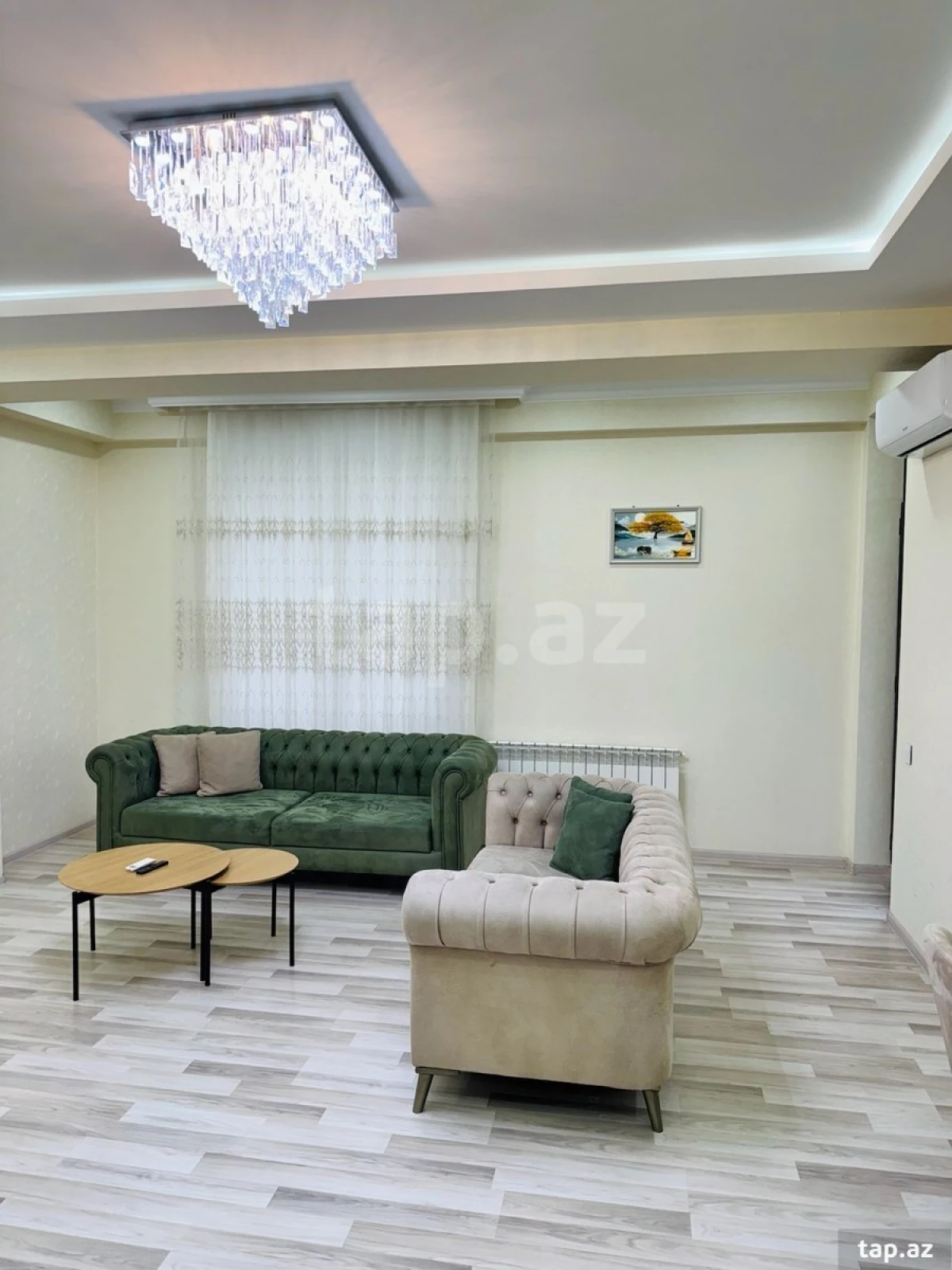 Kirayə verilir 3 otaqlı yeni tikili 120 m²