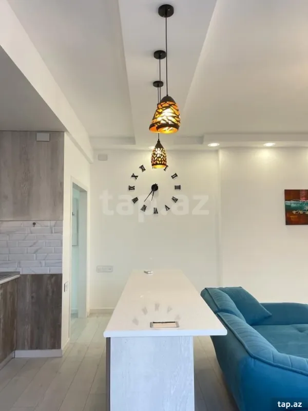 Kirayə verilir 3 otaqlı yeni tikili 110 m²