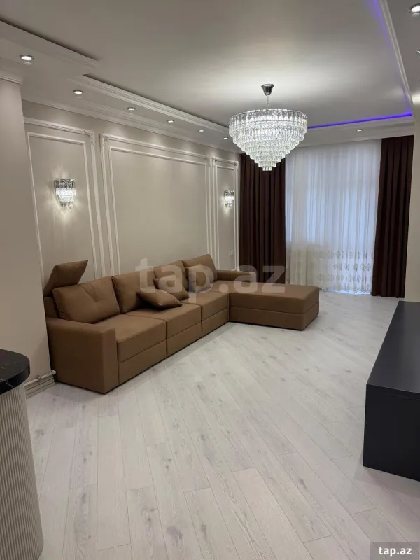 Satılır 3 otaqlı yeni tikili 100 m²