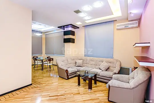 Kirayə verilir 3 otaqlı mənzil 110 m²