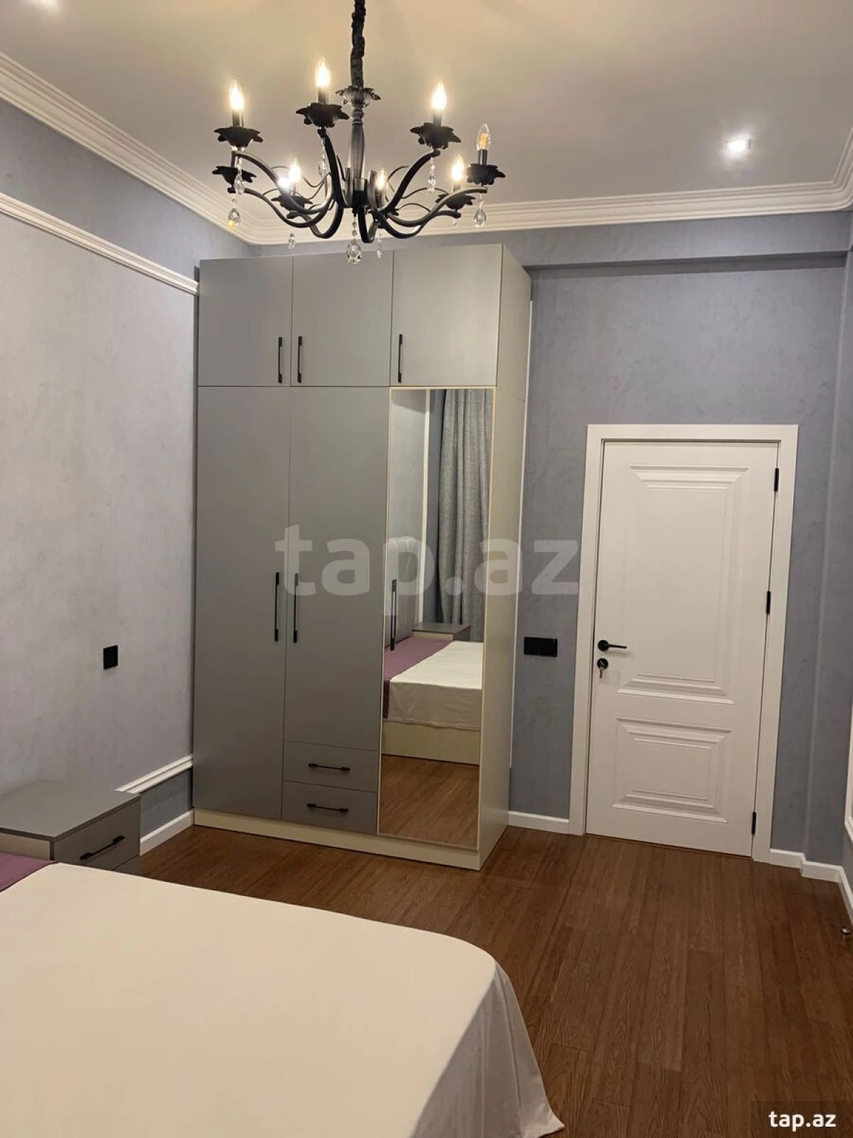 Kirayə verilir 2 otaqlı yeni tikili 65 m²