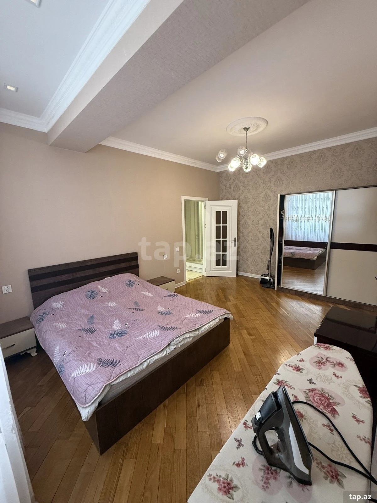 Kirayə verilir 2 otaqlı yeni tikili 95 m²