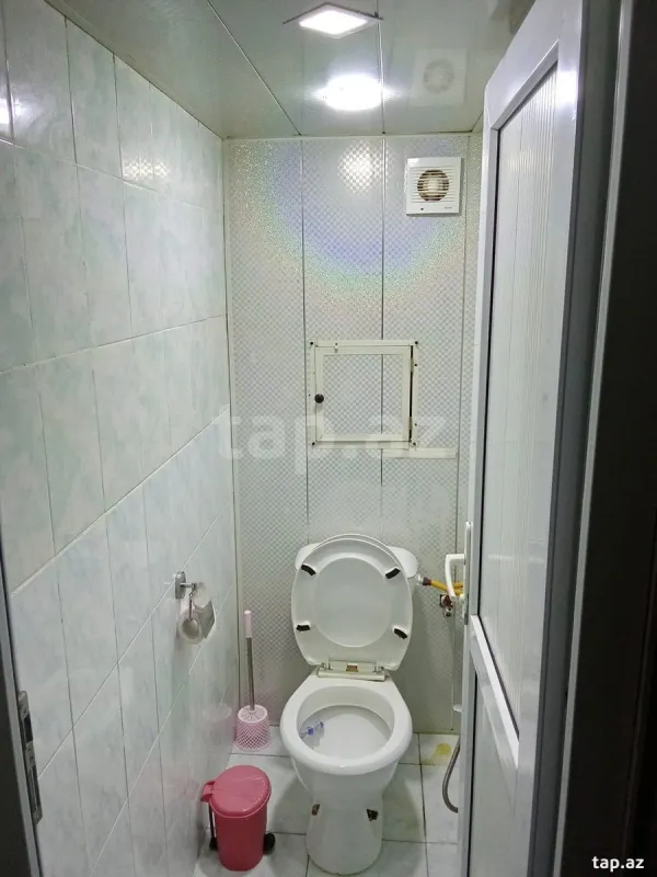 Satılır 4 otaqlı mənzil 74 m²