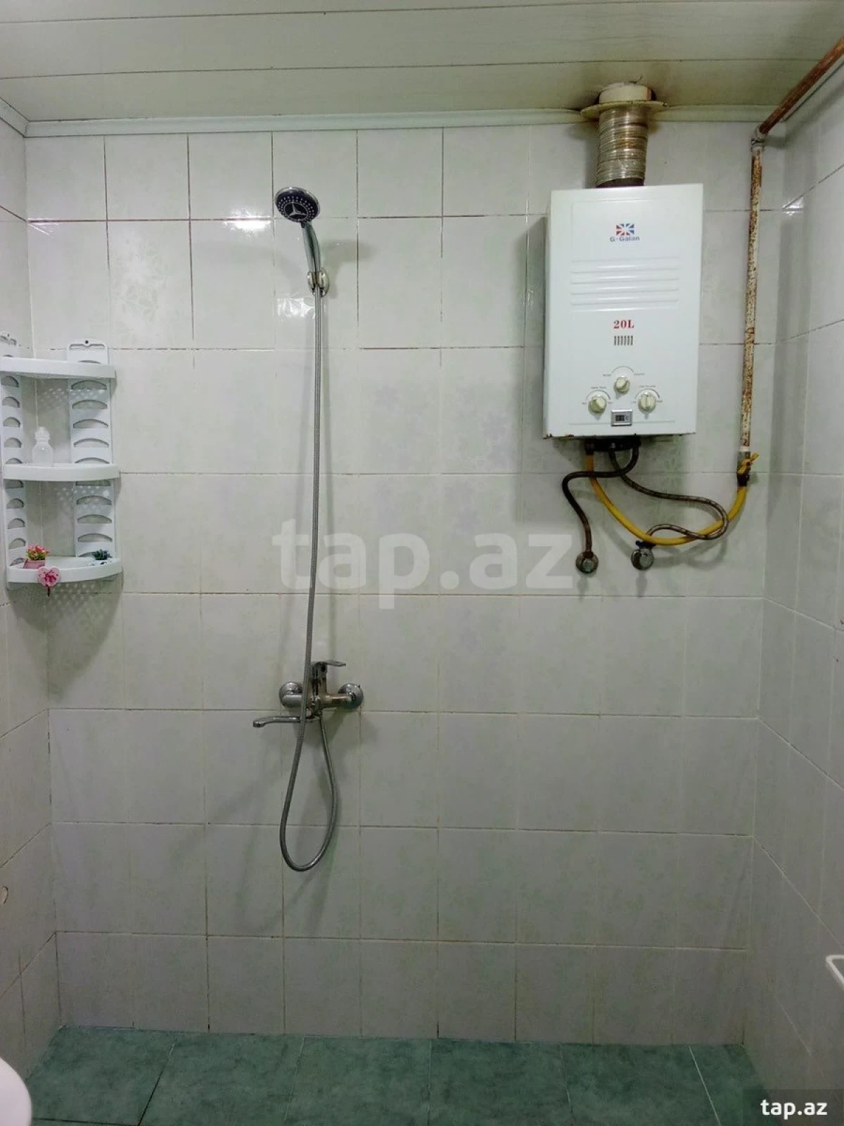 Satılır 4 otaqlı mənzil 74 m²