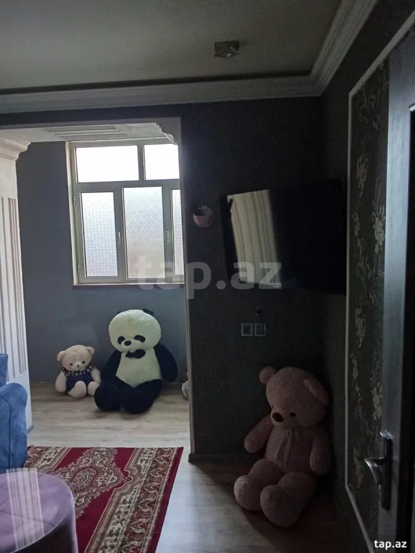 Satılır 4 otaqlı mənzil 74 m²