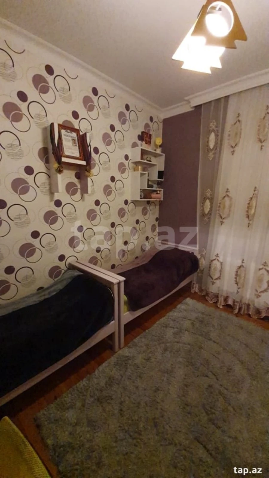 Satılır 4 otaqlı həyət evi