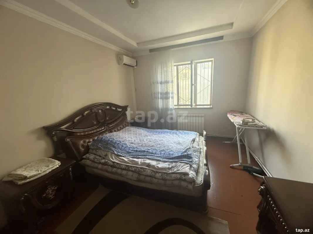 Satılır 6 otaqlı həyət evi