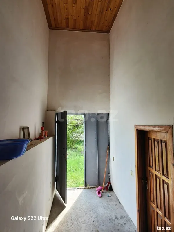 Satılır 4 otaqlı həyət evi