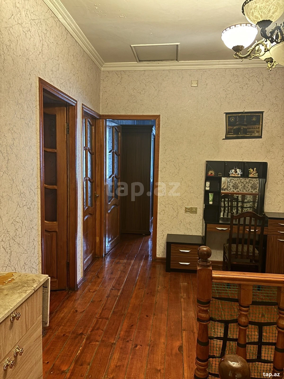 Satılır 4 otaqlı həyət evi