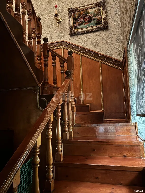 Satılır 4 otaqlı həyət evi