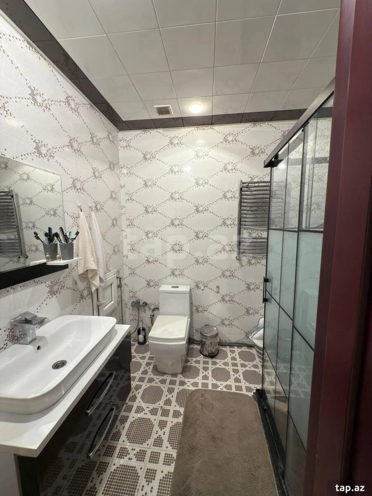 Satılır 3 otaqlı yeni tikili 100 m²