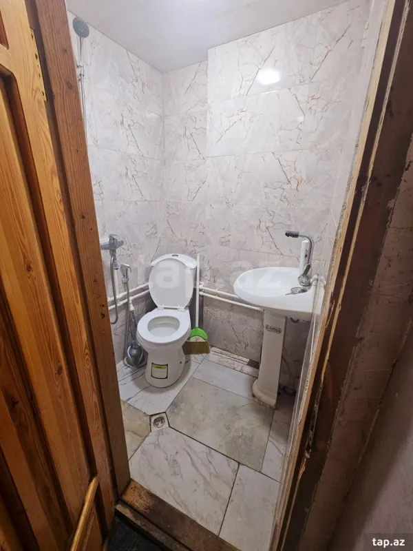 Satılır 1 otaqlı mənzil 40 m²