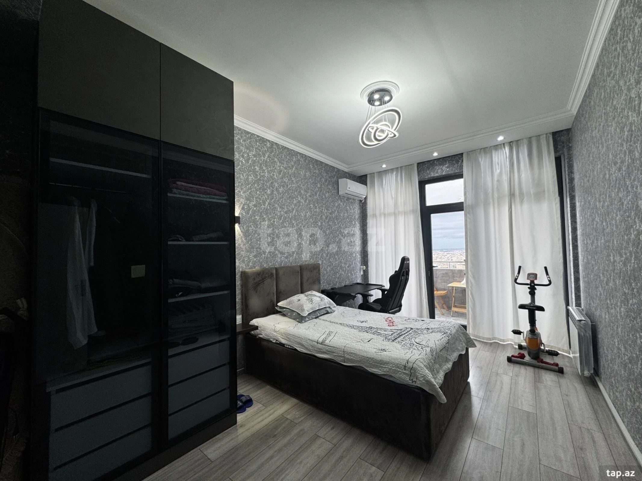 Satılır 3 otaqlı yeni tikili 95 m²