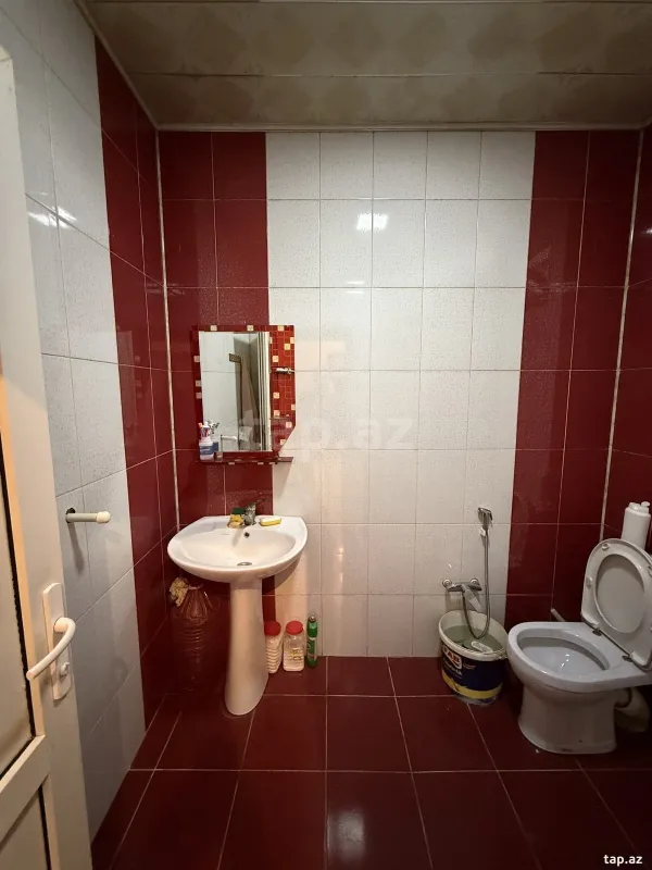 Satılır 3 otaqlı həyət evi