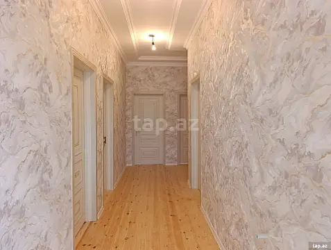 Satılır 4 otaqlı həyət evi