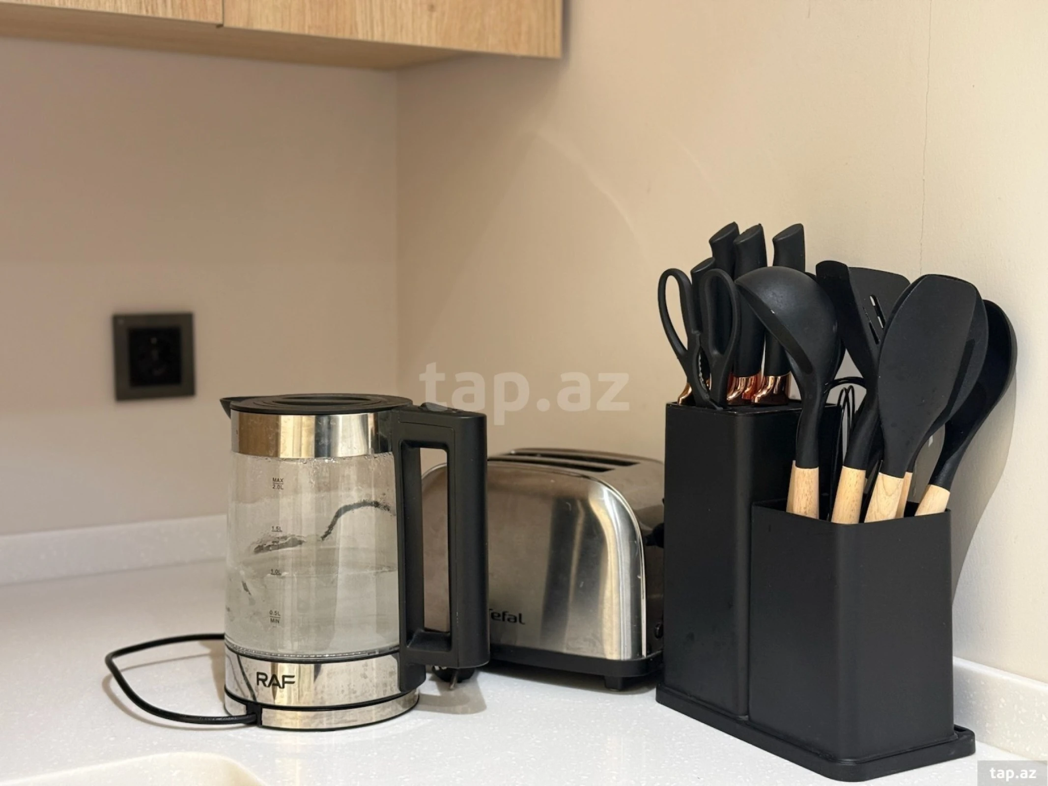 Kirayə verilir 2 otaqlı mənzil 50 m²