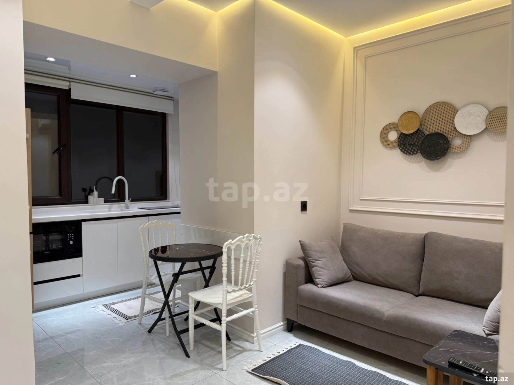 Kirayə verilir 2 otaqlı mənzil 50 m²