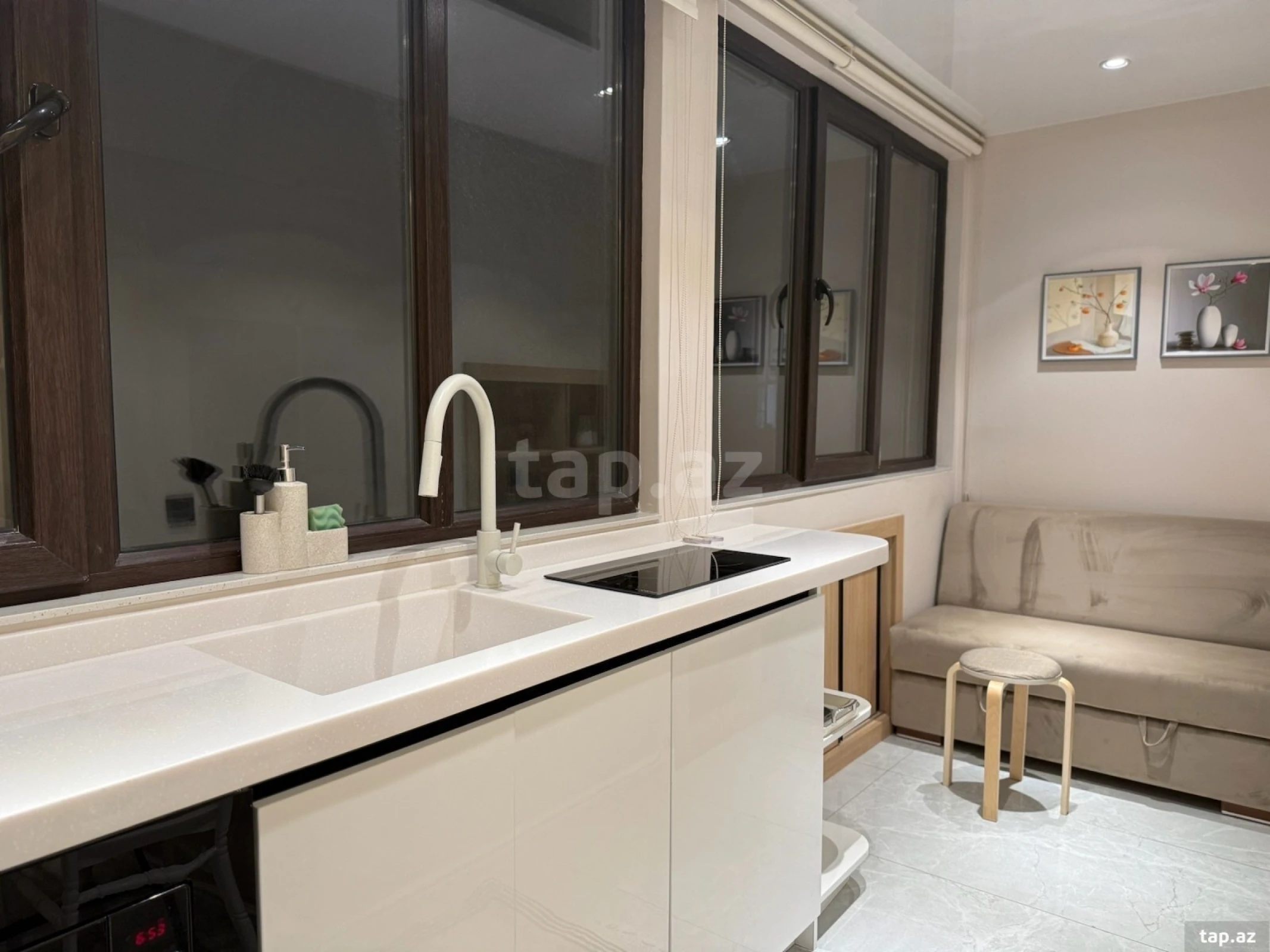 Kirayə verilir 2 otaqlı mənzil 50 m²