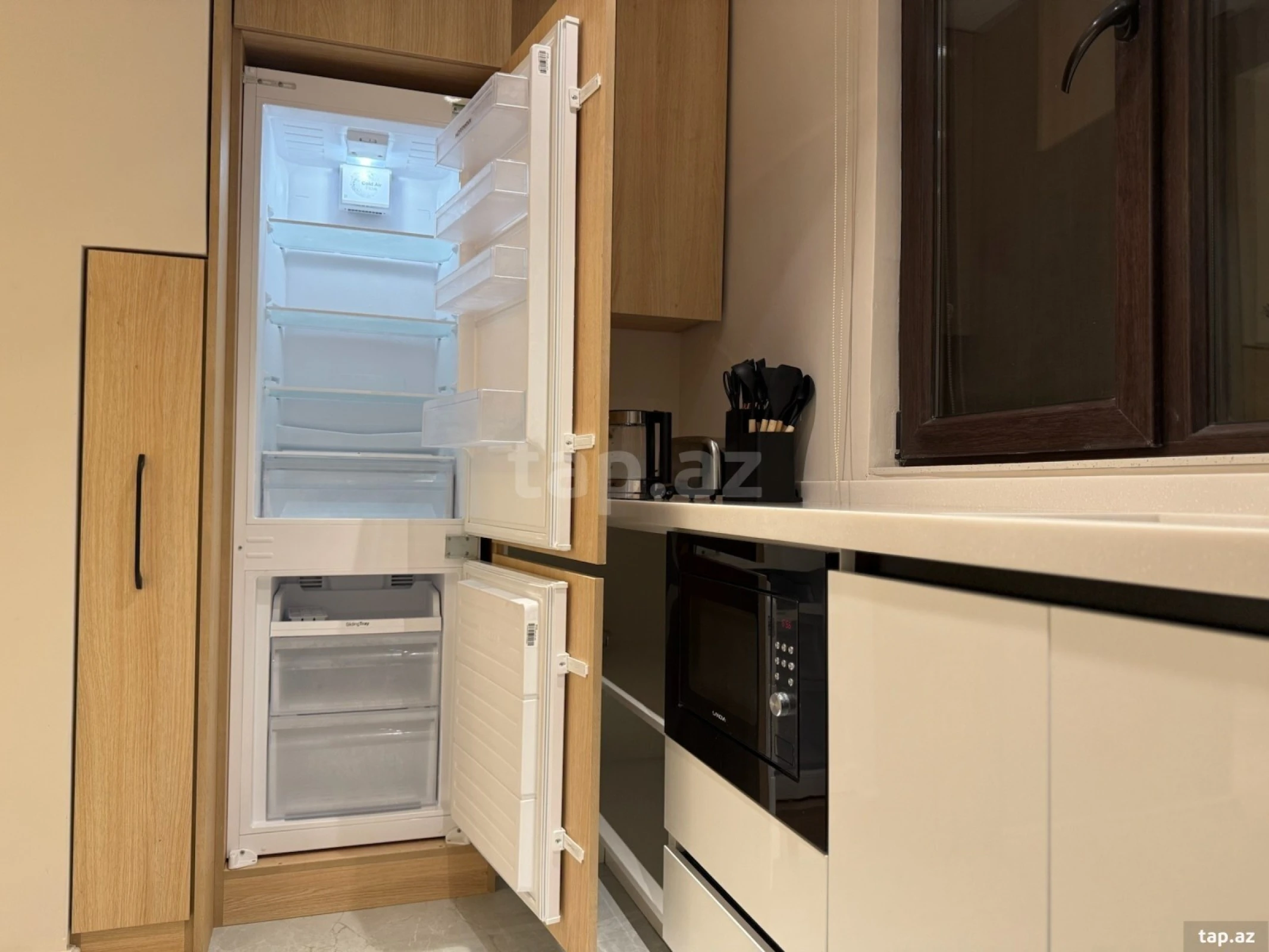 Kirayə verilir 2 otaqlı mənzil 50 m²