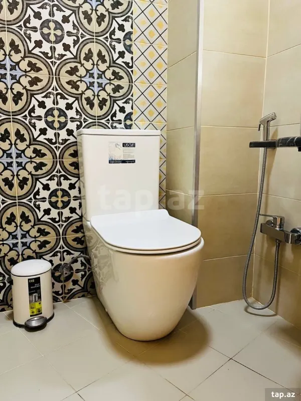 Kirayə verilir 4 otaqlı yeni tikili 160 m²