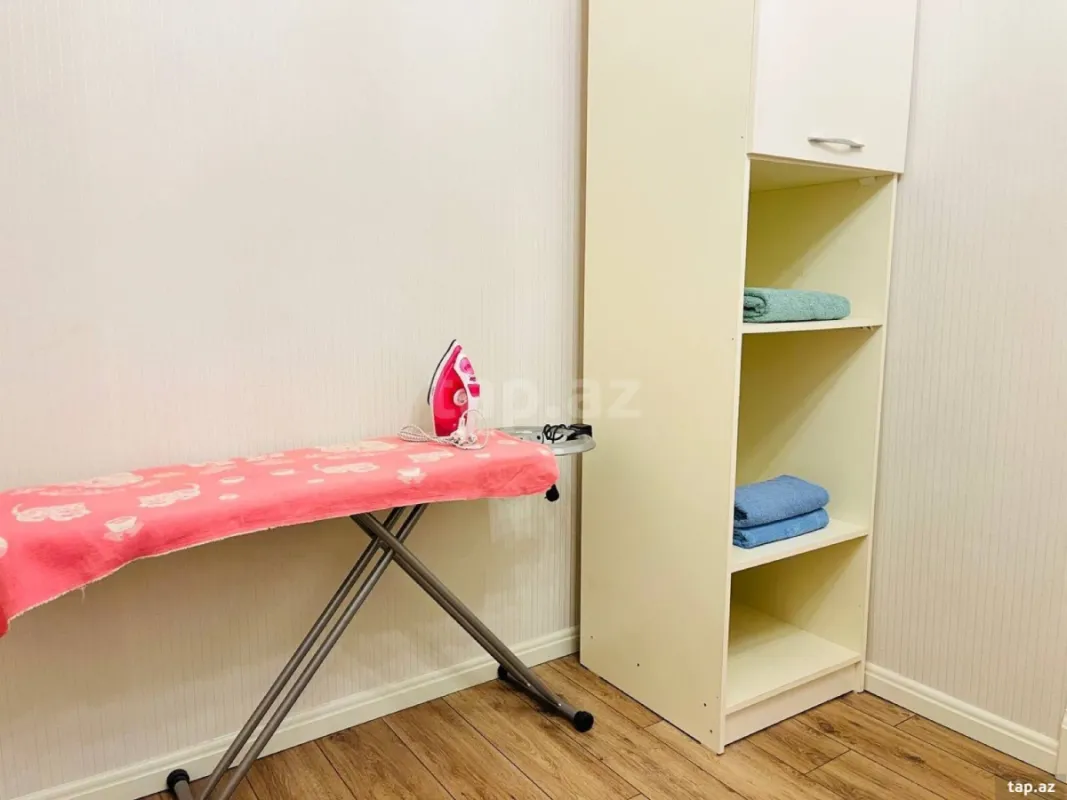 Kirayə verilir 4 otaqlı yeni tikili 160 m²