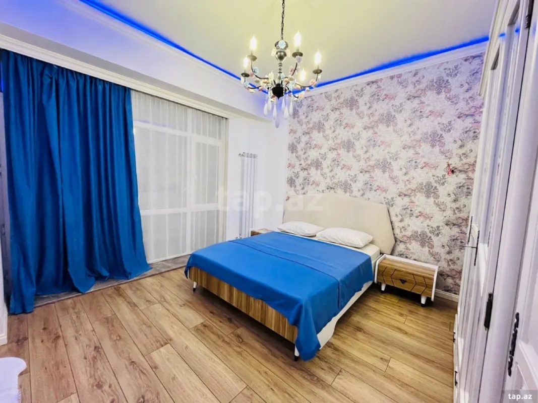 Kirayə verilir 4 otaqlı yeni tikili 160 m²