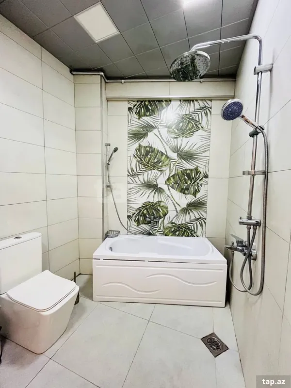 Kirayə verilir 4 otaqlı yeni tikili 160 m²