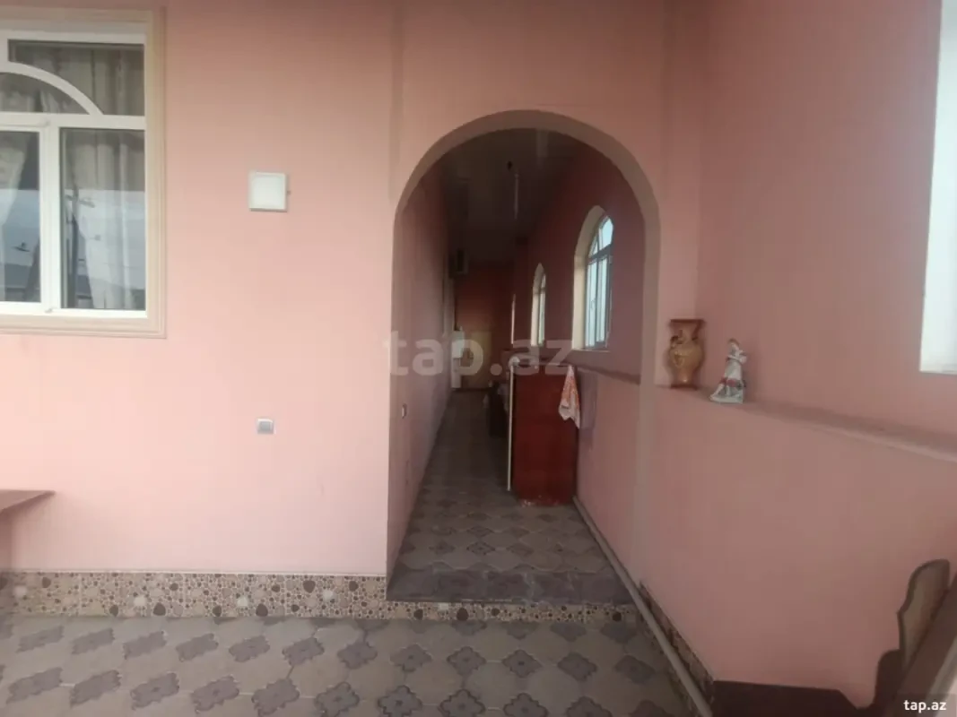 Satılır 4 otaqlı həyət evi 120 m²