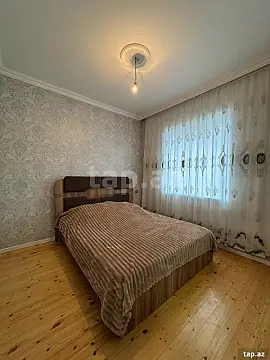 Satılır 3 otaqlı həyət evi