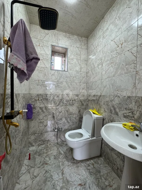 Satılır 3 otaqlı həyət evi