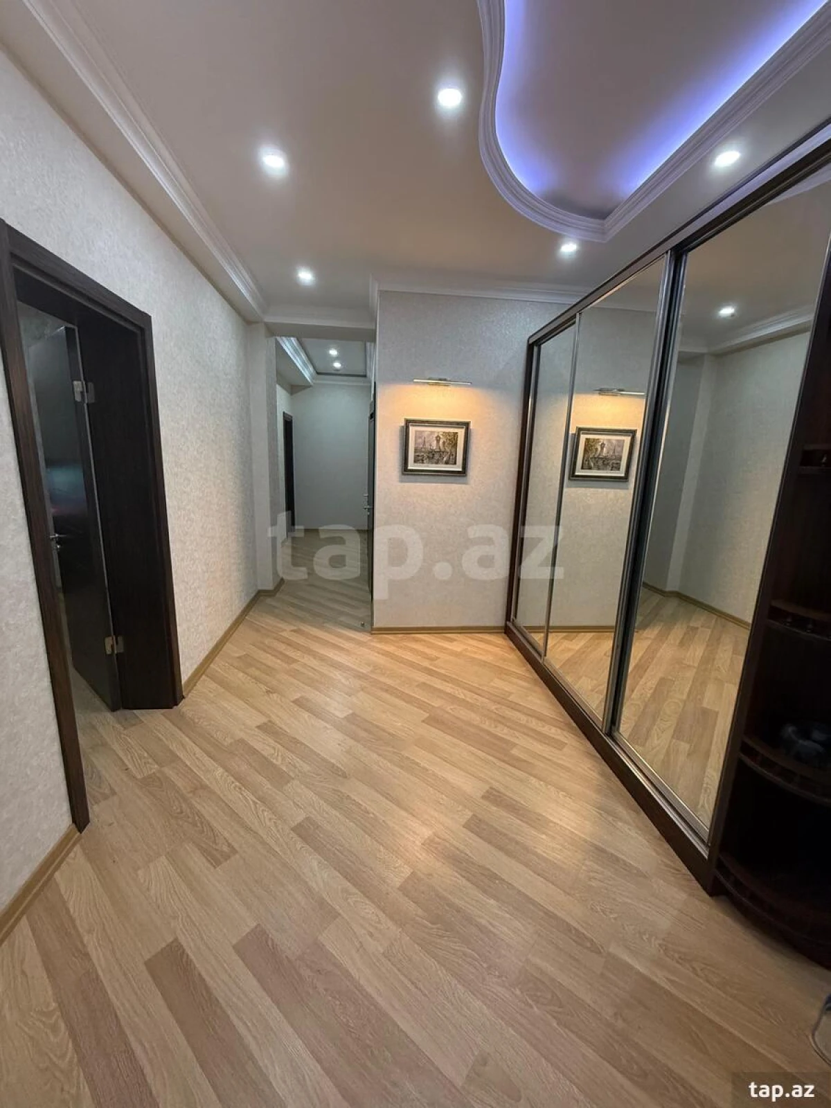 Kirayə verilir 2 otaqlı yeni tikili 110 m²