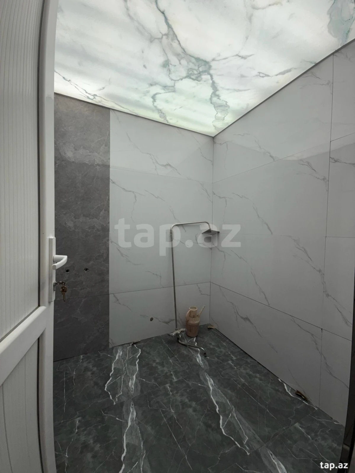 Satılır 3 otaqlı həyət evi