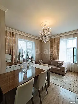 Satılır 3 otaqlı yeni tikili 70 m²