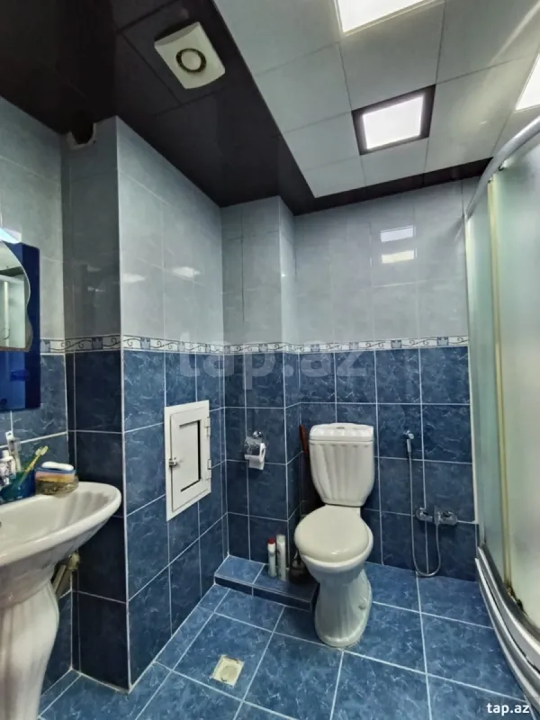 Satılır 3 otaqlı yeni tikili 70 m²