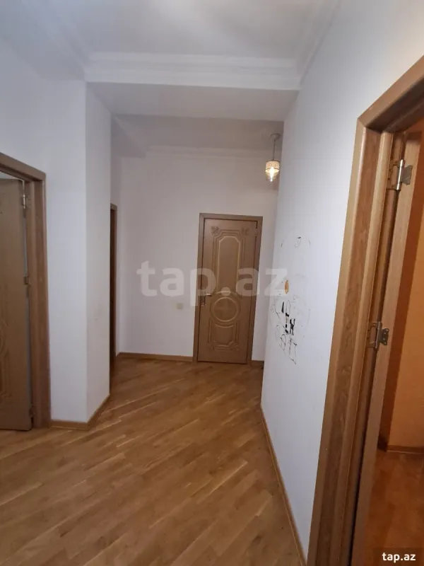 Satılır 3 otaqlı yeni tikili 90 m²