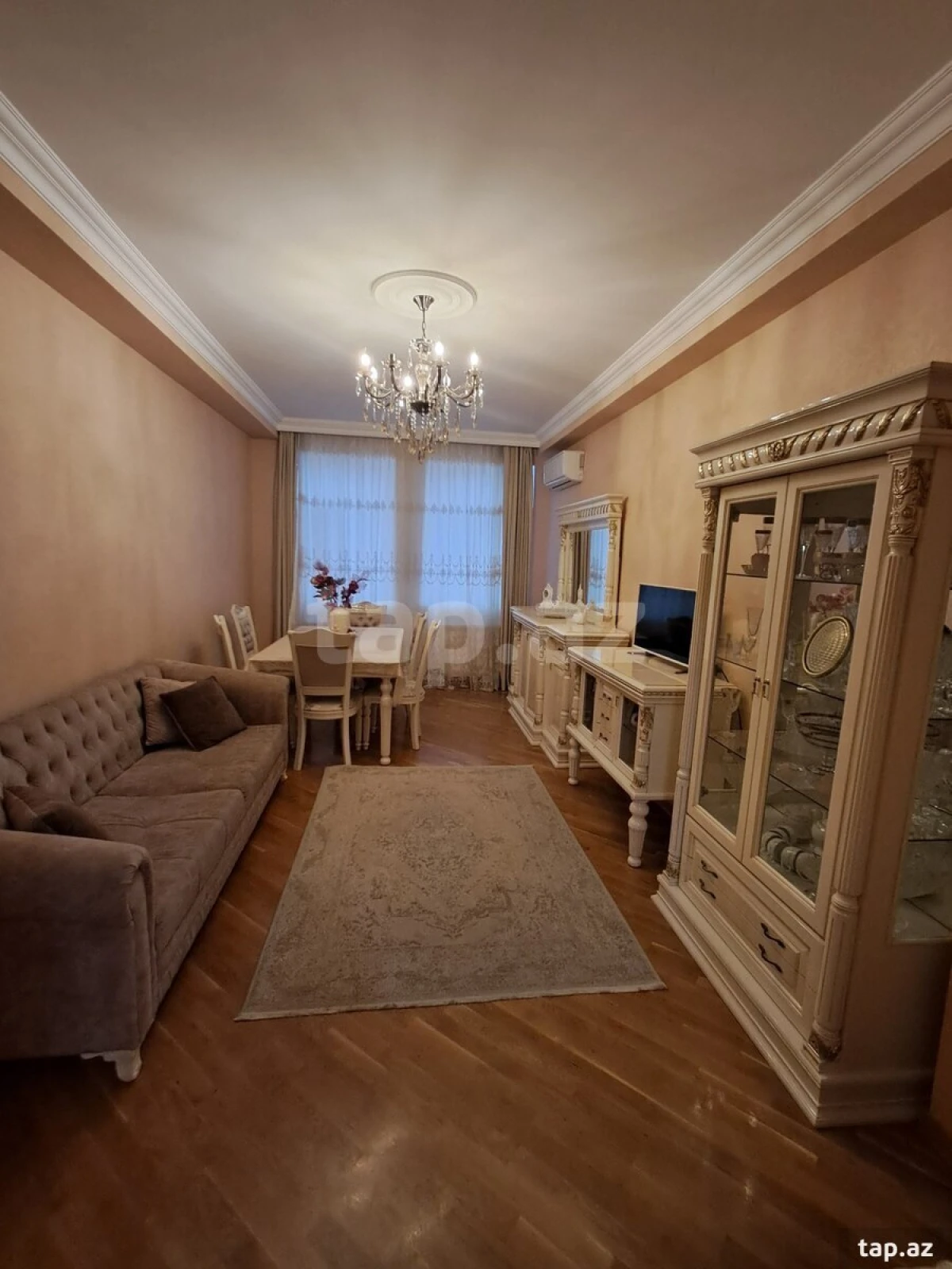 Satılır 3 otaqlı yeni tikili 90 m²