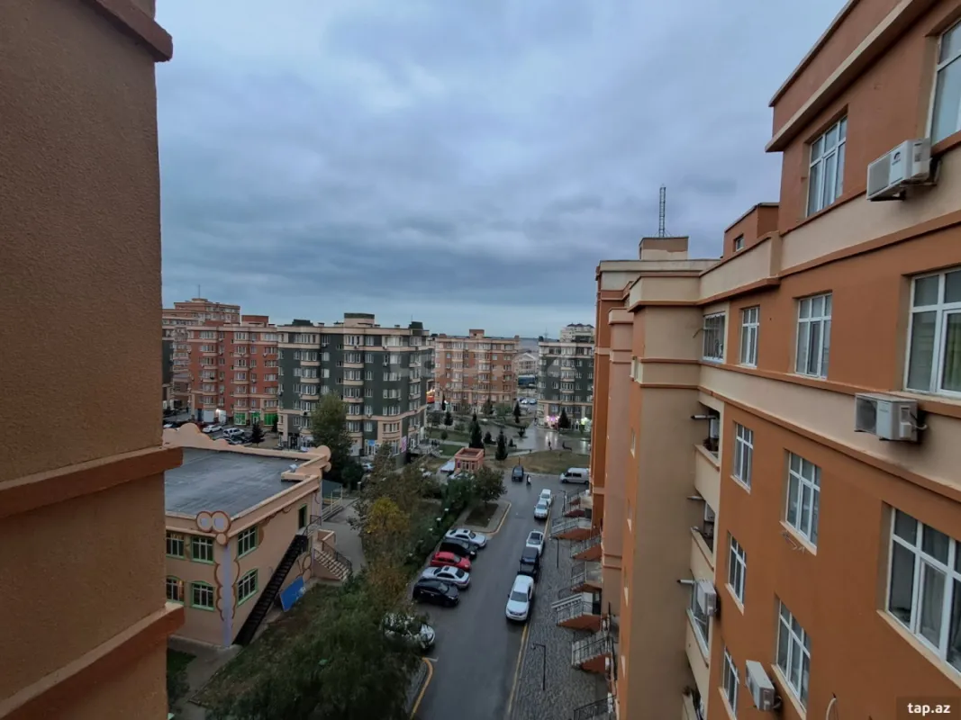 Satılır 3 otaqlı yeni tikili 90 m²