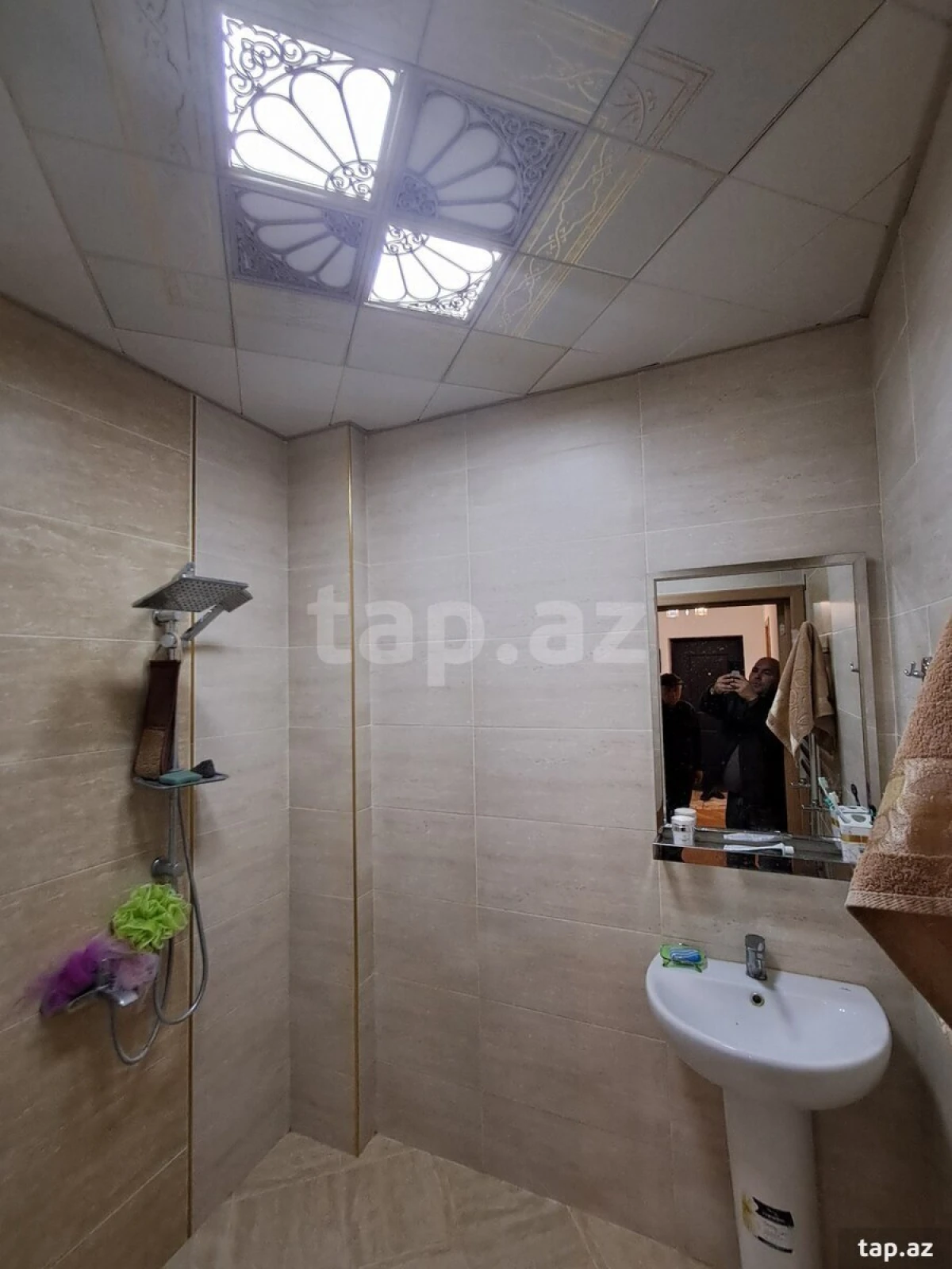 Satılır 3 otaqlı yeni tikili 90 m²