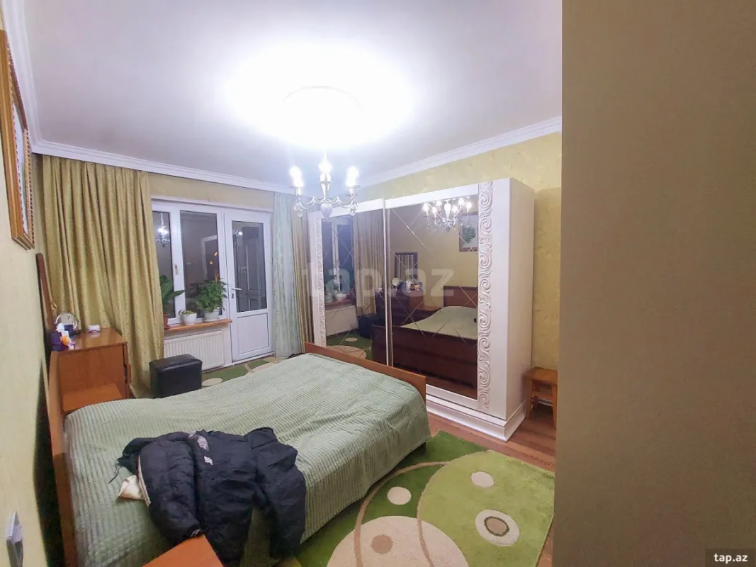 Satılır 3 otaqlı mənzil 80 m²