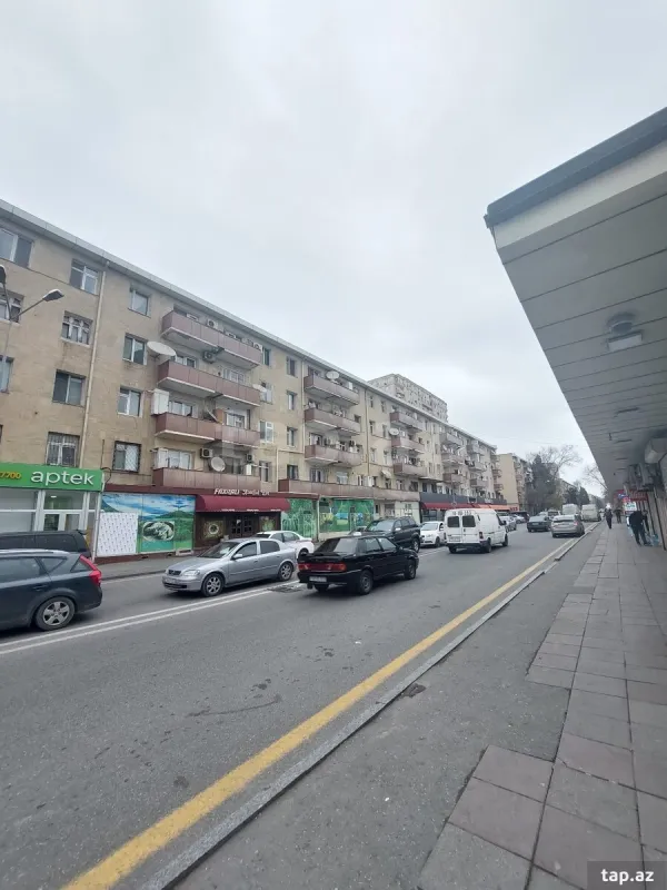Satılır 3 otaqlı mənzil 80 m²