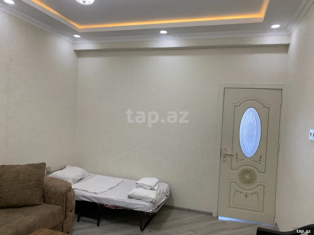 Kirayə verilir 2 otaqlı yeni tikili 60 m²