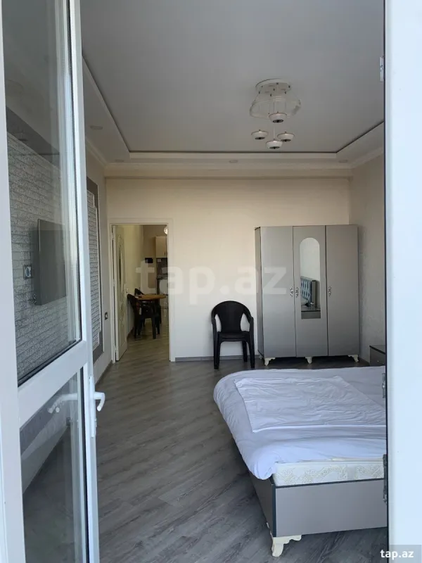 Kirayə verilir 2 otaqlı yeni tikili 60 m²