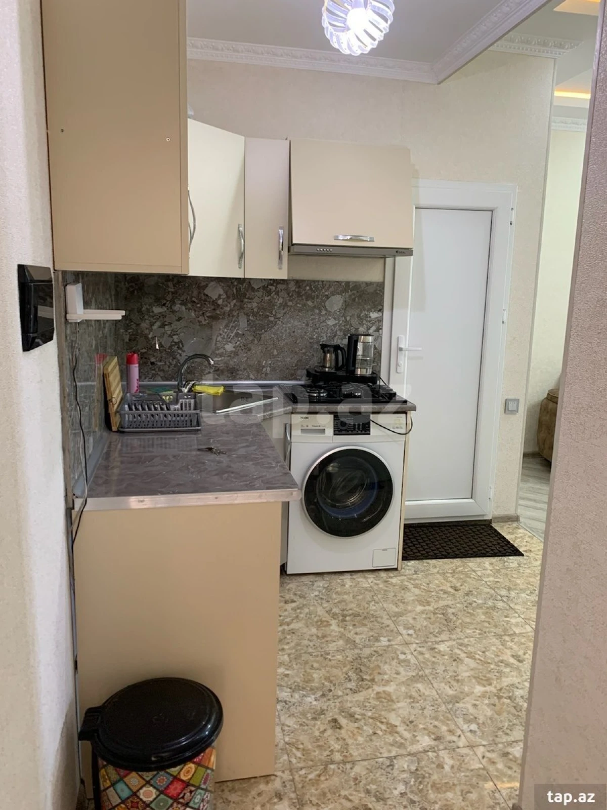 Kirayə verilir 2 otaqlı yeni tikili 60 m²