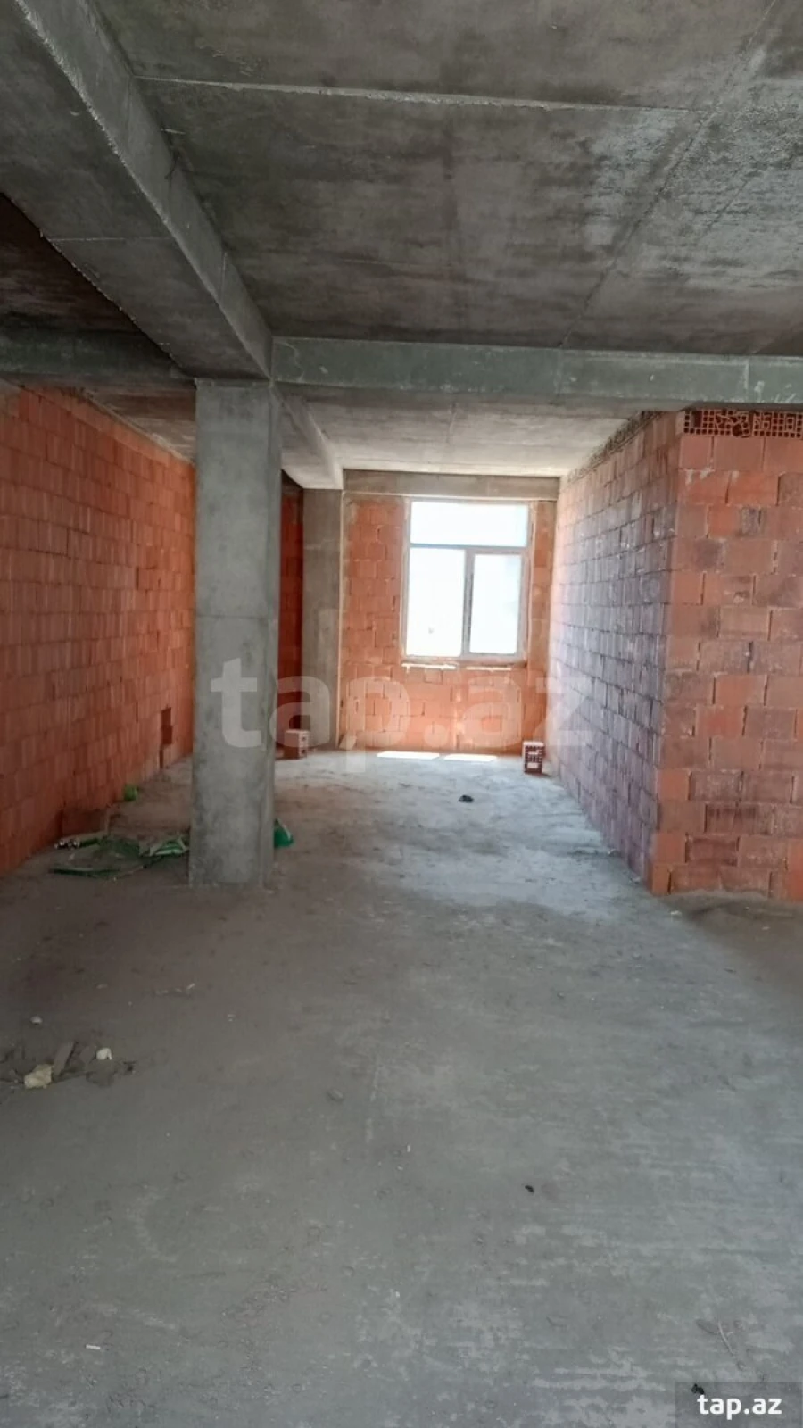 Satılır 3 otaqlı yeni tikili 70 m²