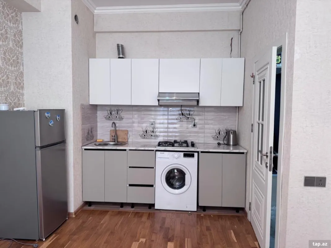 Kirayə verilir 2 otaqlı yeni tikili 50 m²