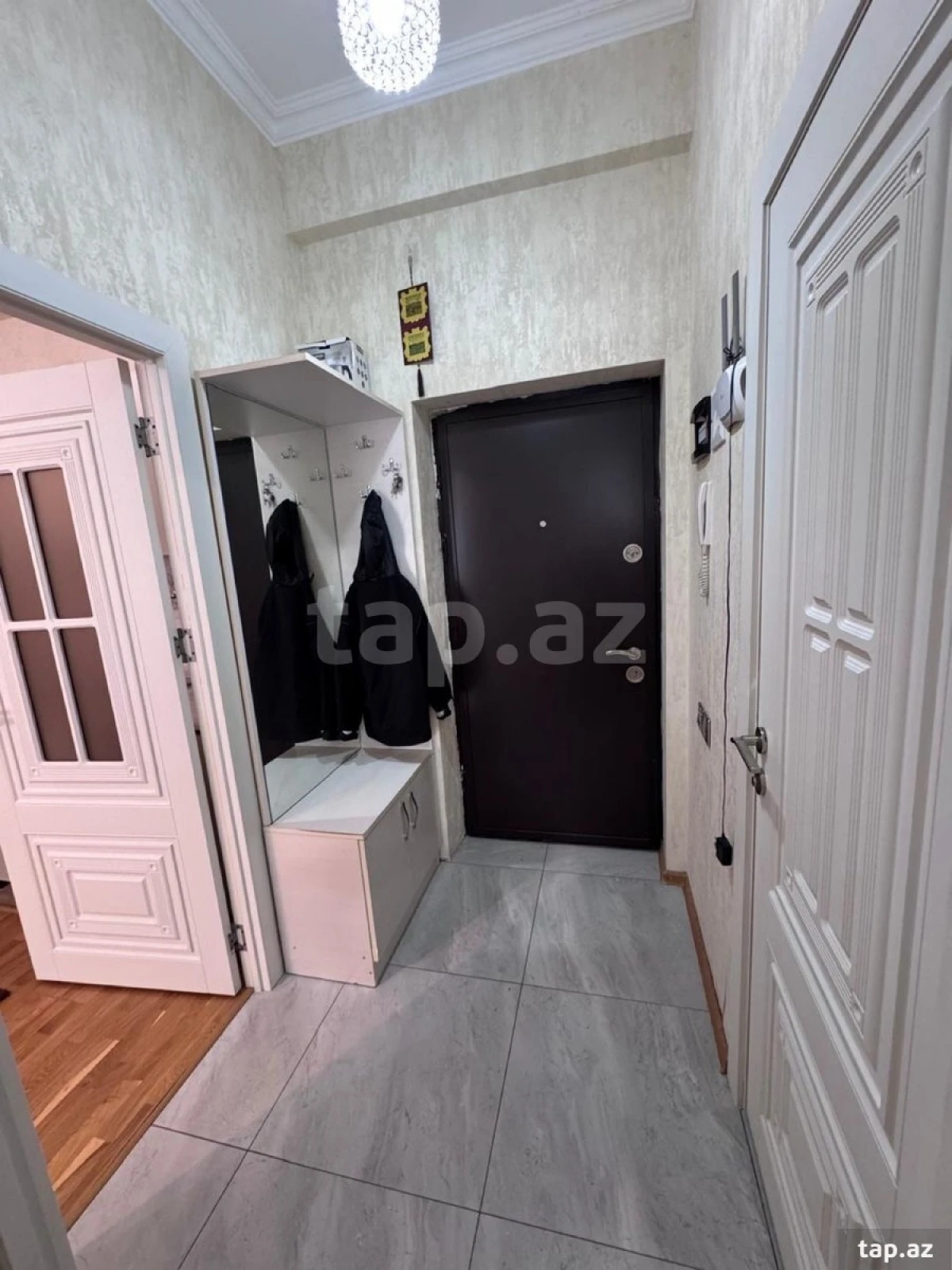 Kirayə verilir 2 otaqlı yeni tikili 50 m²