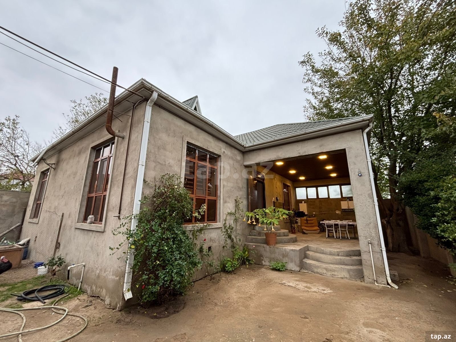 Satılır 3 otaqlı həyət evi 110 m²