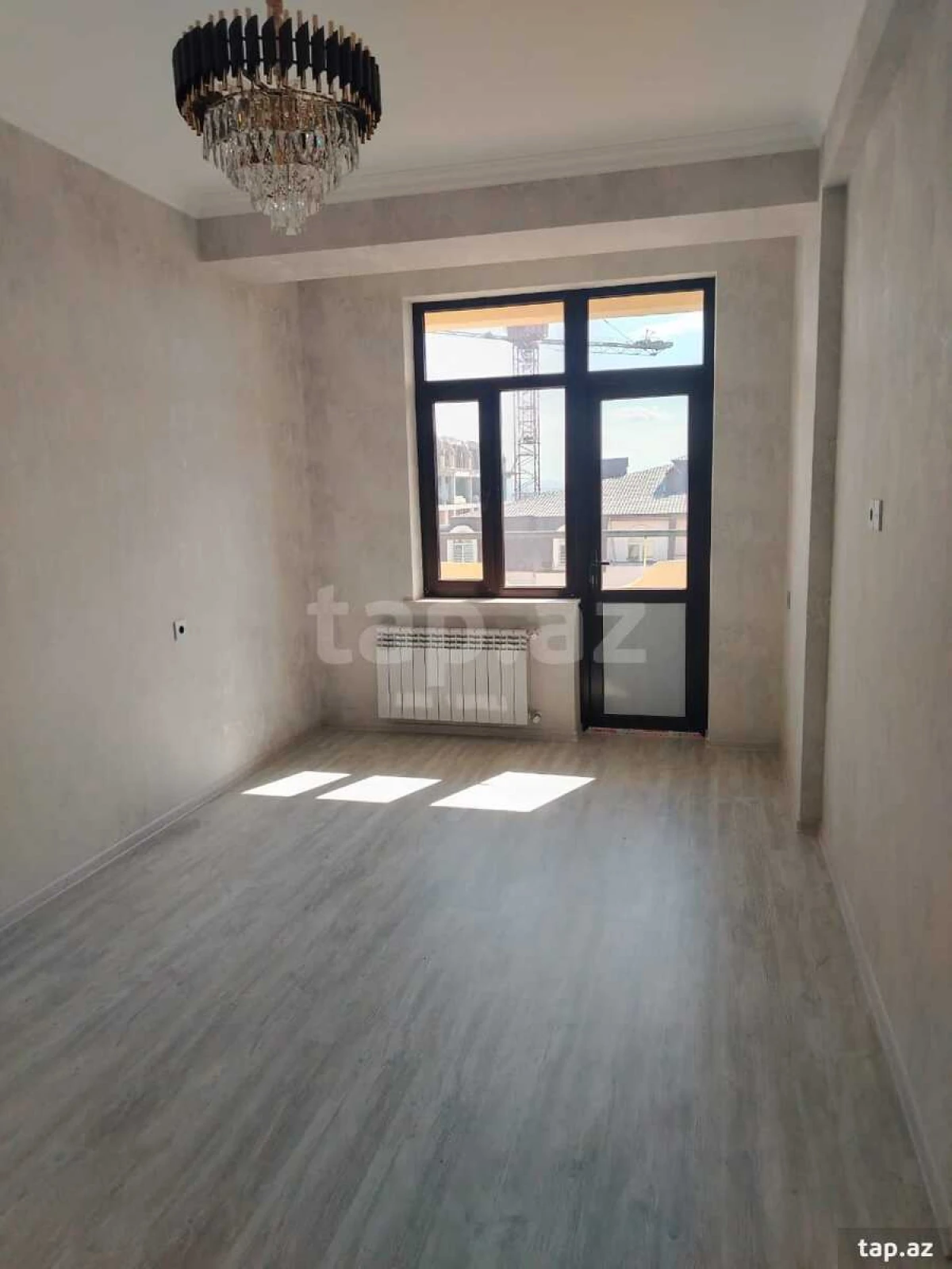 Satılır 2 otaqlı yeni tikili 61 m²