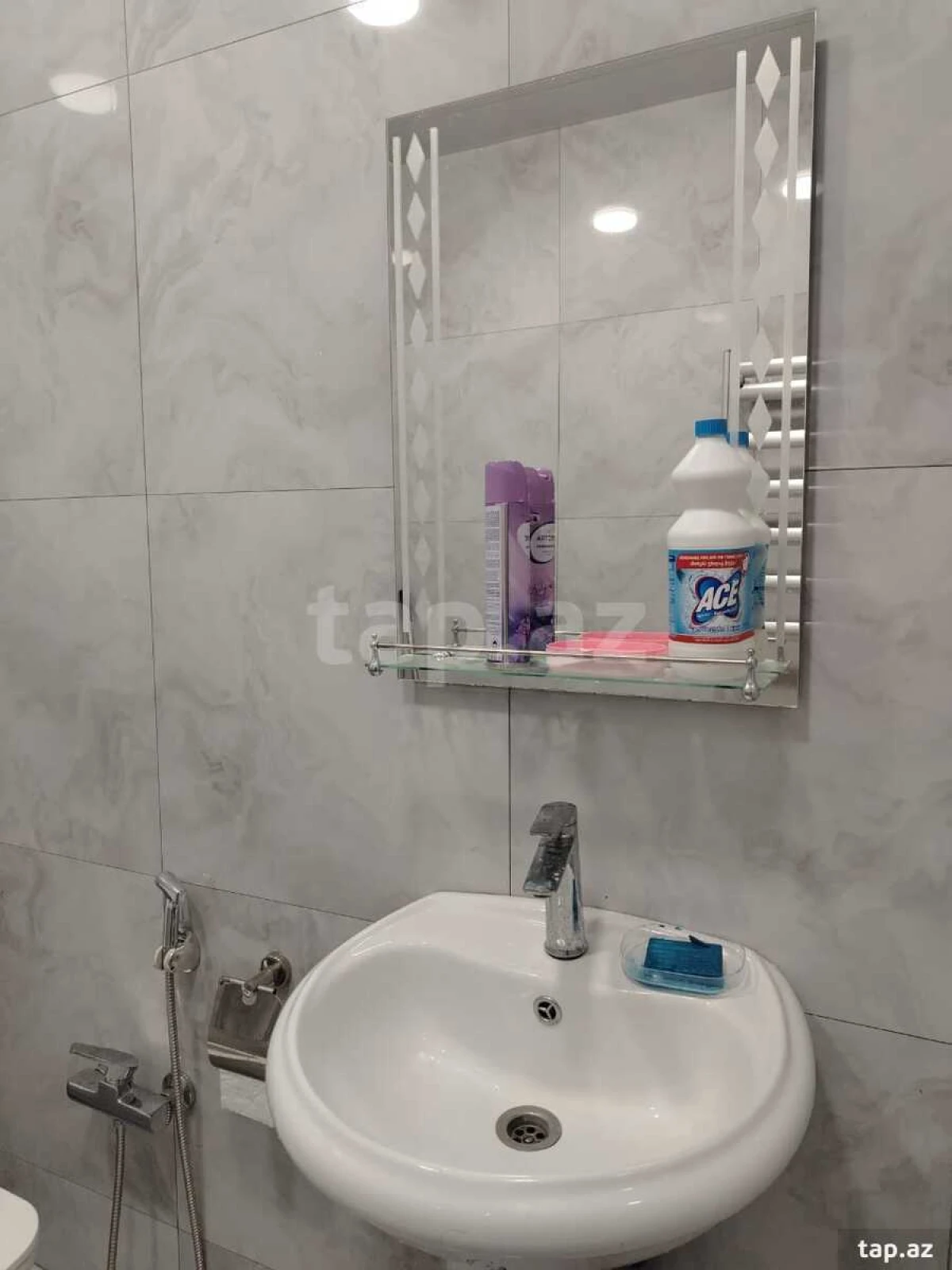 Satılır 2 otaqlı yeni tikili 61 m²
